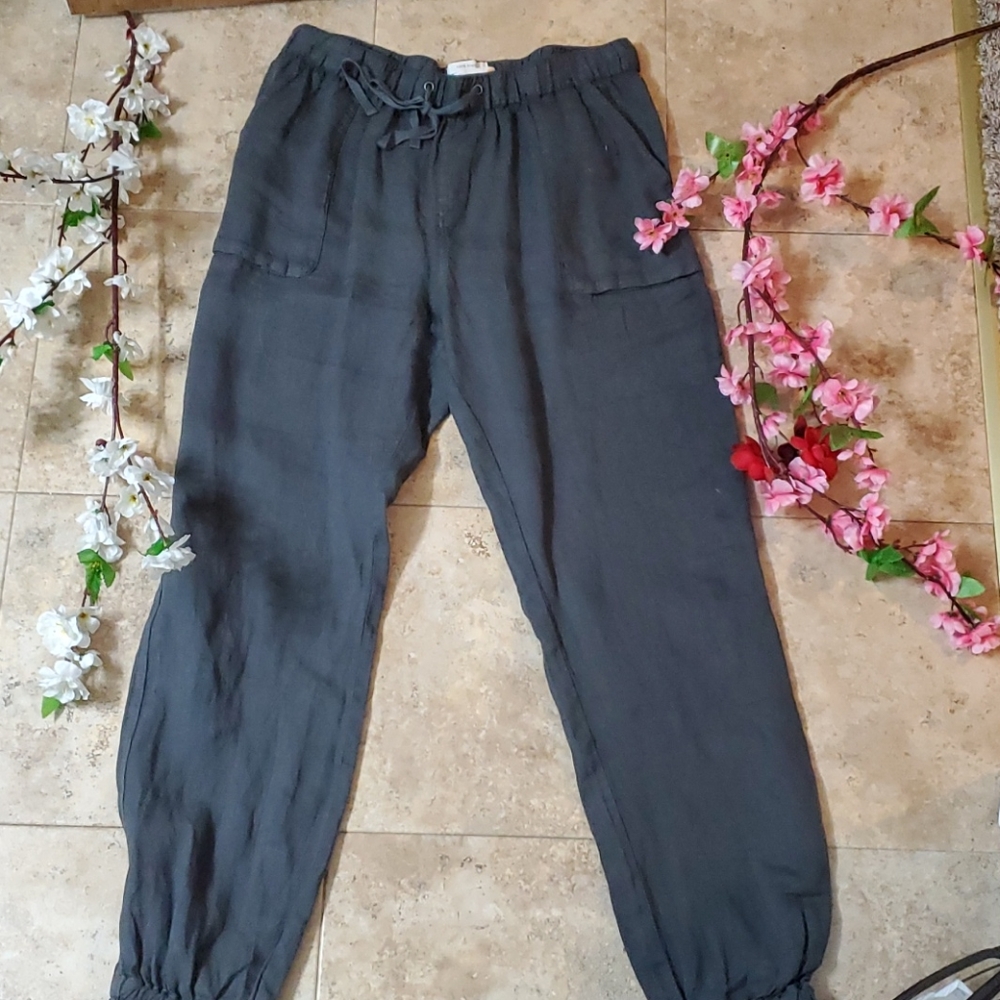 🦋100% Linen Pants, So soft and cool 😎